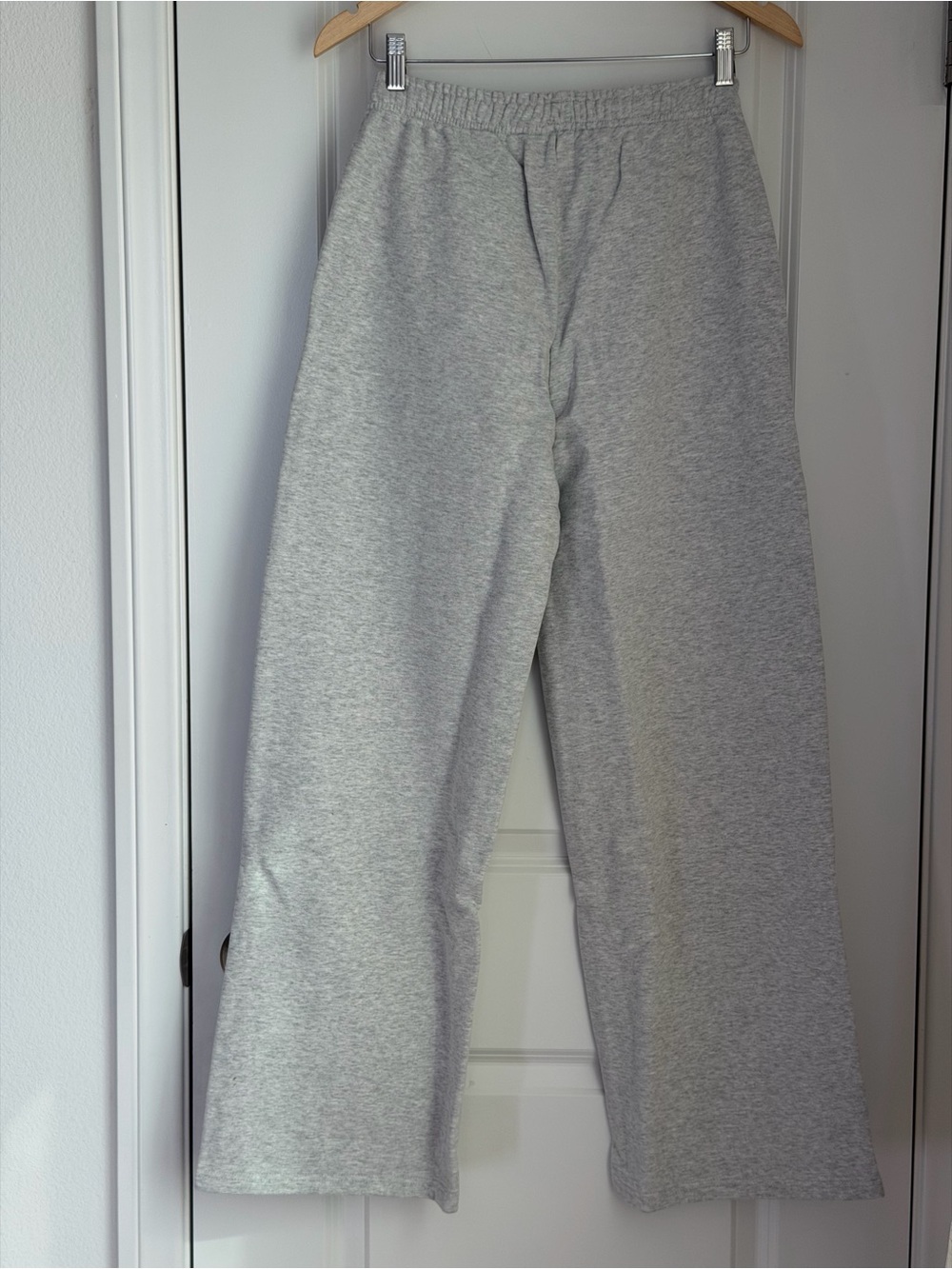 CSB Straight Leg Sweatpants in Snow Marle, Size XXS - Picture 9 of 9